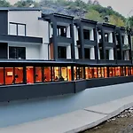 семеен рай Hotel 3*